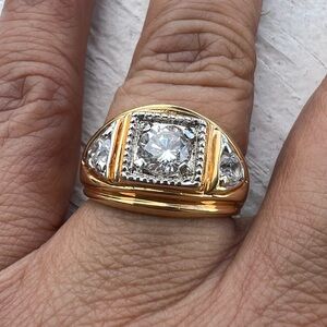 Men's Vintage Style CZ Ring 18KHGE Sz 9